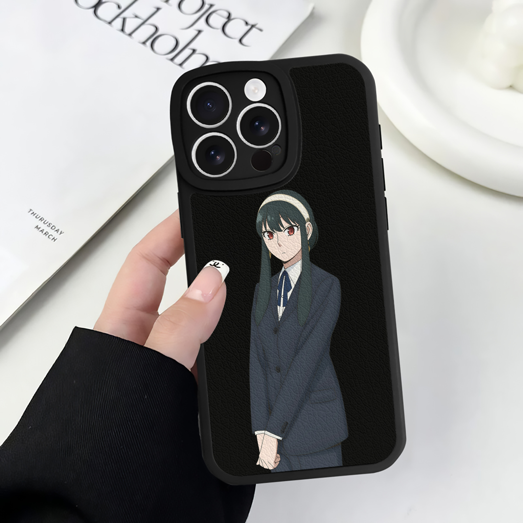 （画像用） SPY×FAMILY间谍家家酒 【iPhone 16シリーズ対応】シリコンスマホケース（レザー調） 材質：シリコン